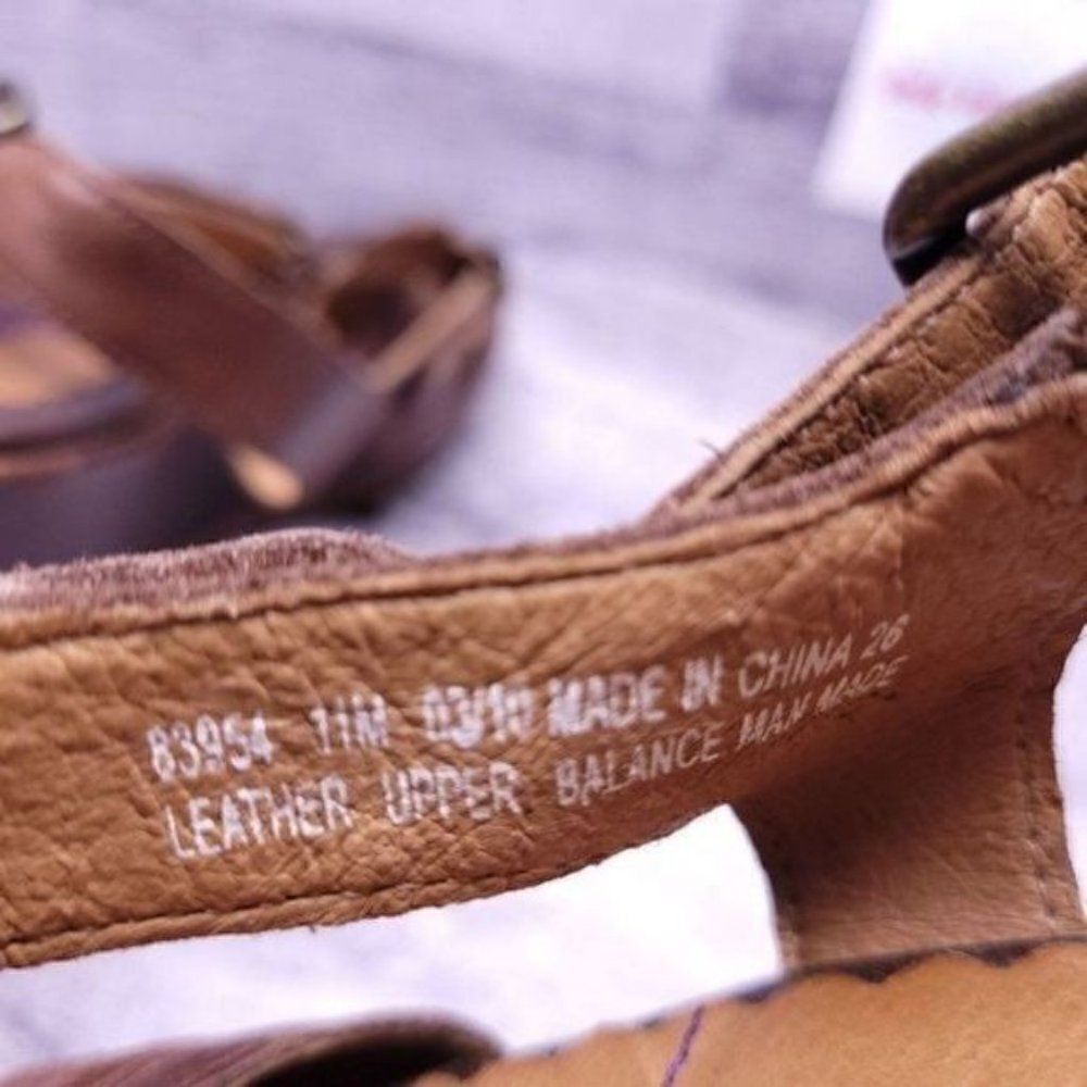 Indigo by Clarks Leather Wedge Sandal Brown Women's sz 11 - Picture 8 of 8